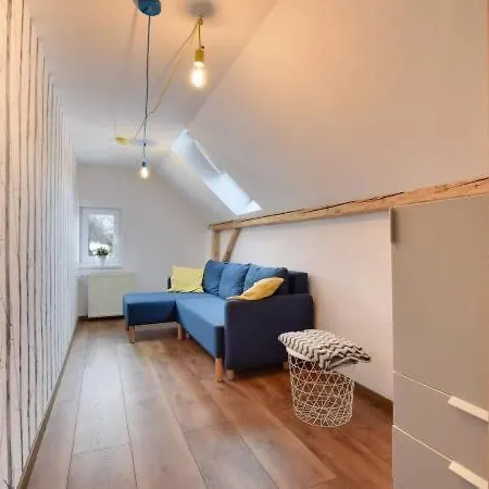 Apartamenty Miedzy Wzgorzami Apartamento